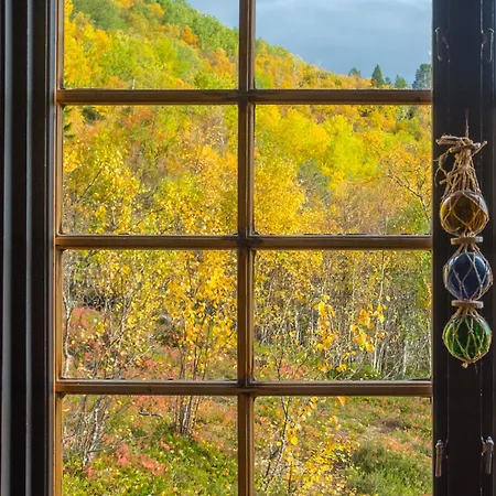 Natural Cabin Retreat